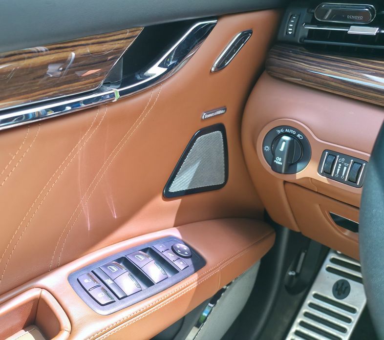 Maserati Quattroporte