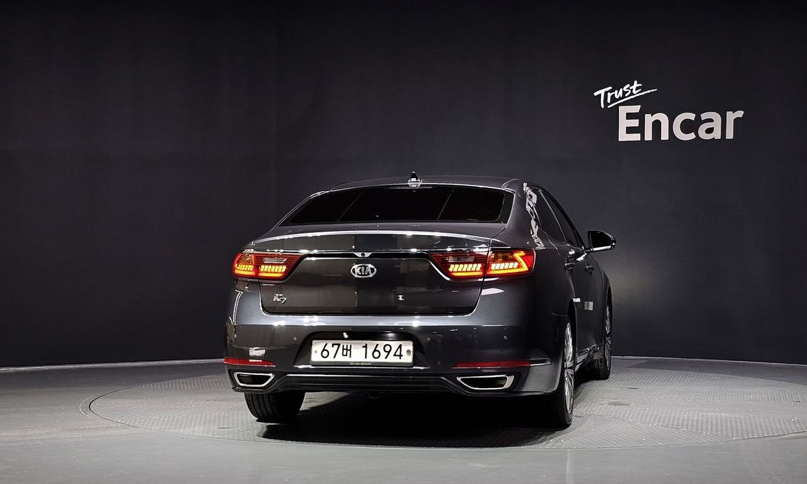 Kia K7