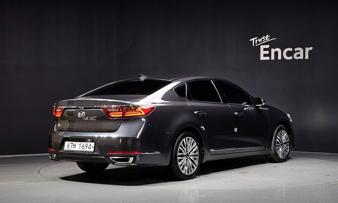 Kia K7