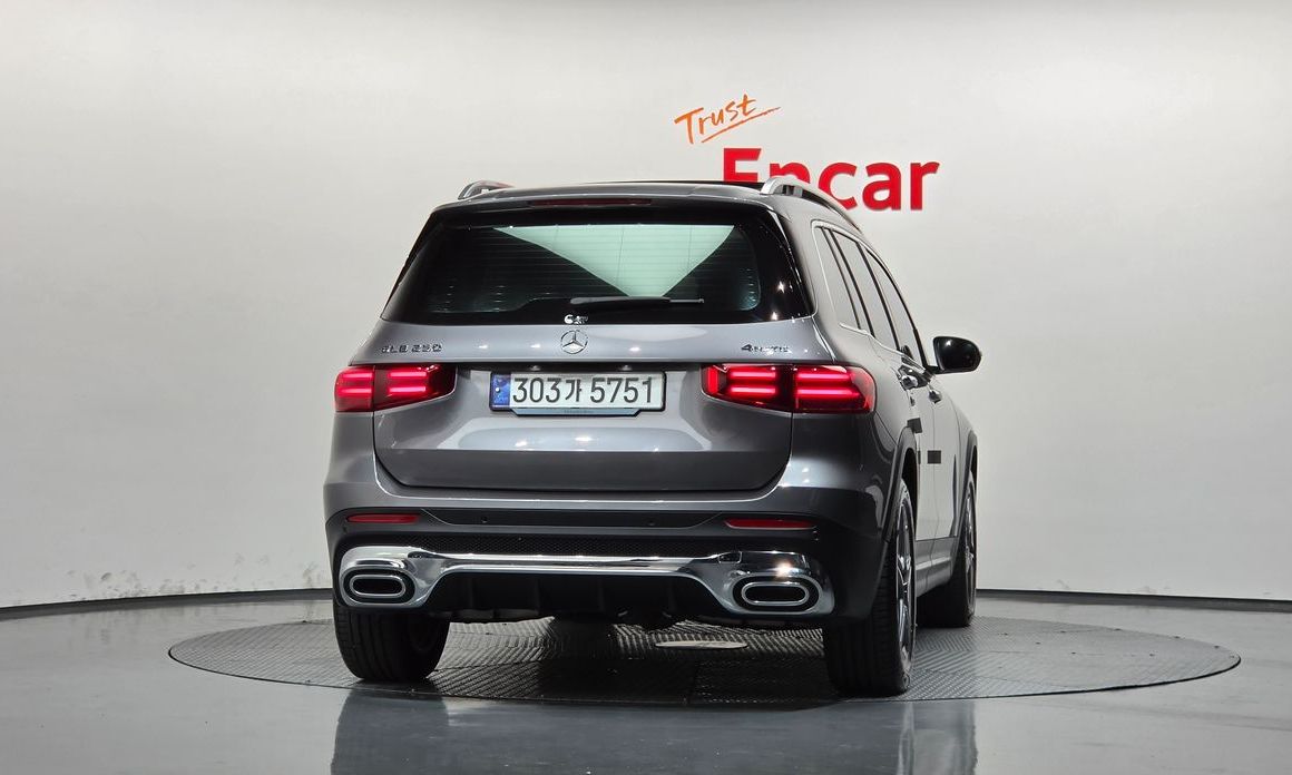 Mercedes-Benz GLB-Class