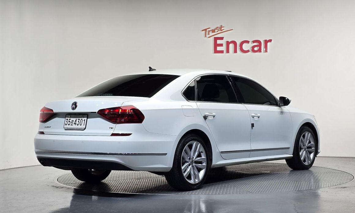 Volkswagen Passat