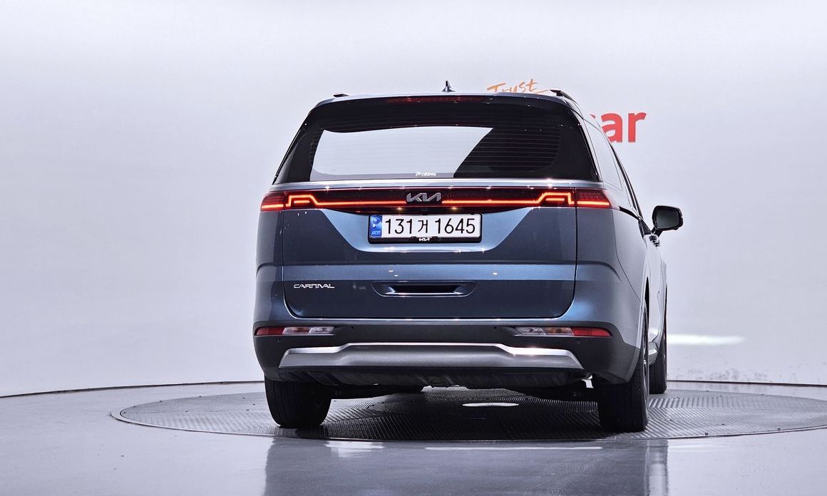 Kia Canival