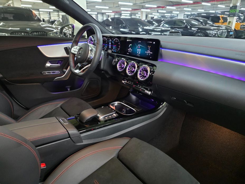 Mercedes-Benz CLA-Class