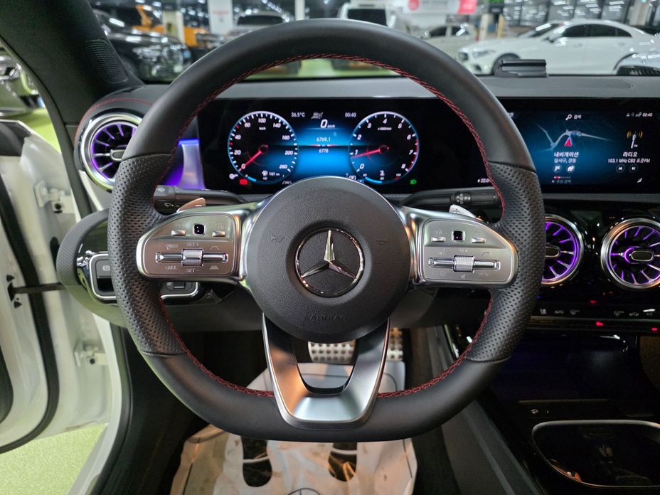 Mercedes-Benz CLA-Class