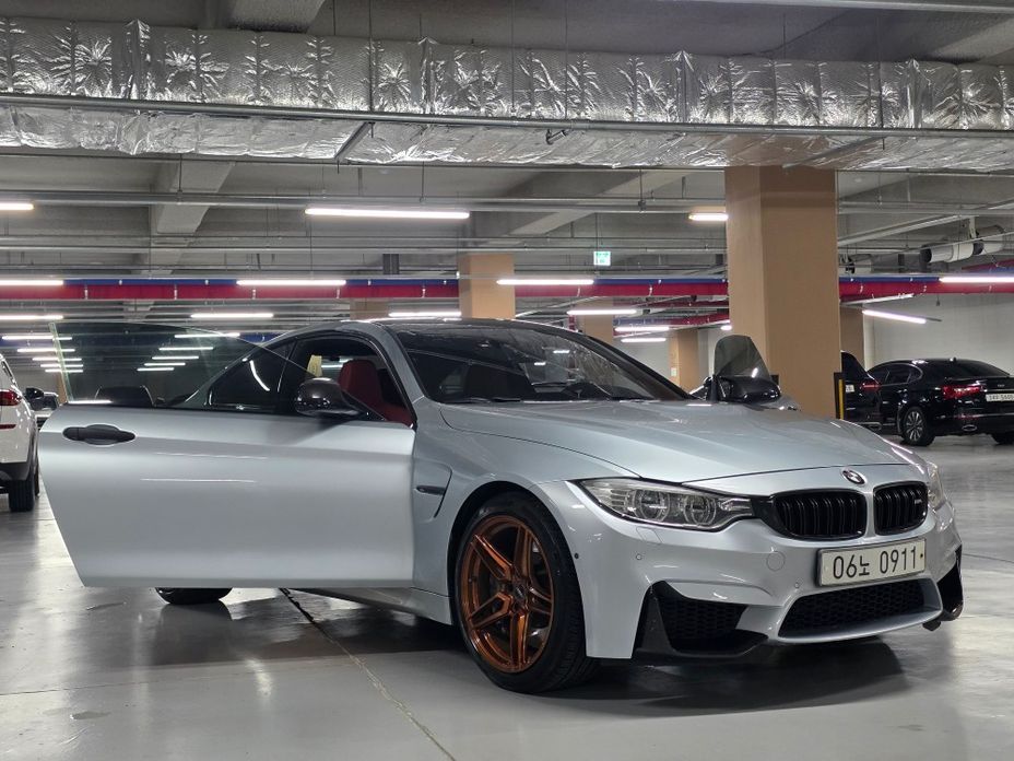 BMW M4