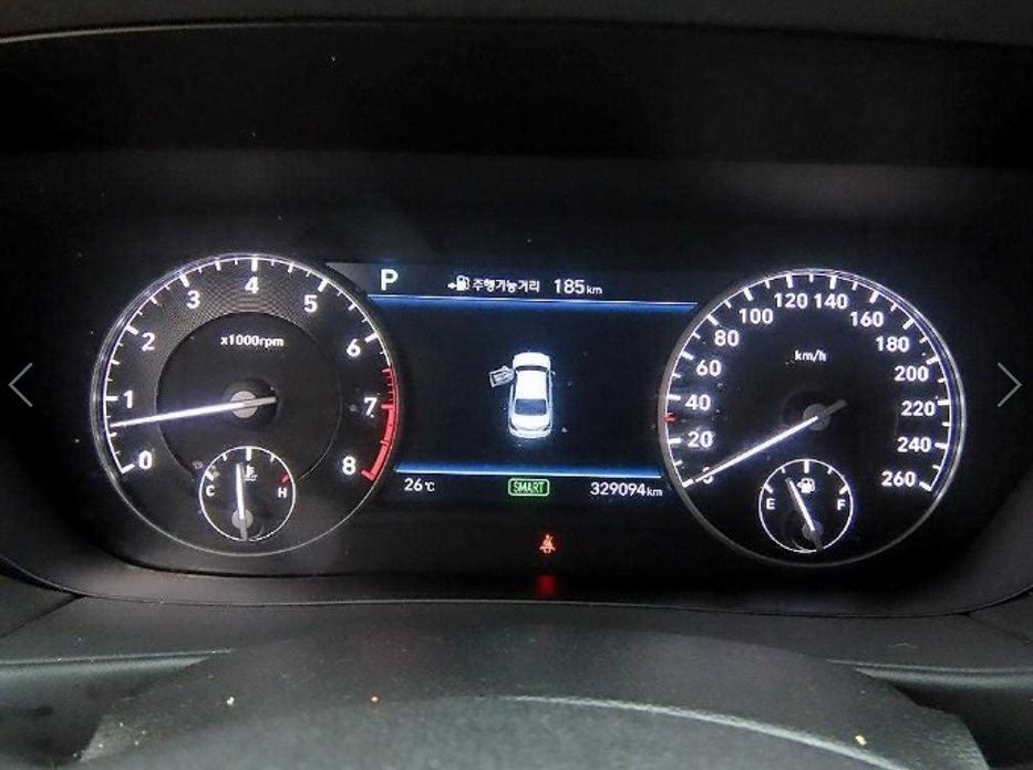 Genesis EQ900