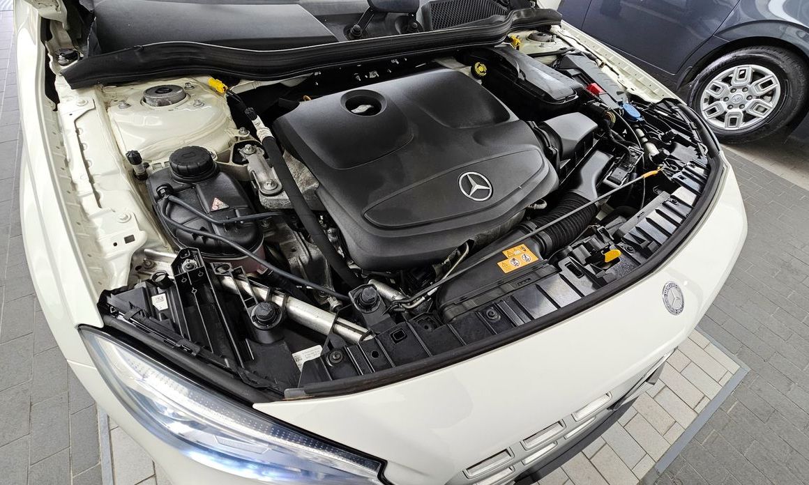 Mercedes-Benz GLA-Class
