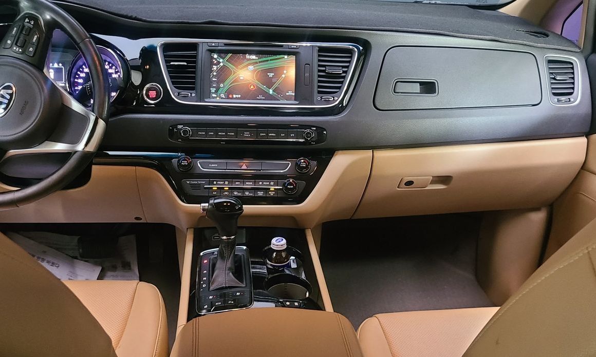Kia Canival