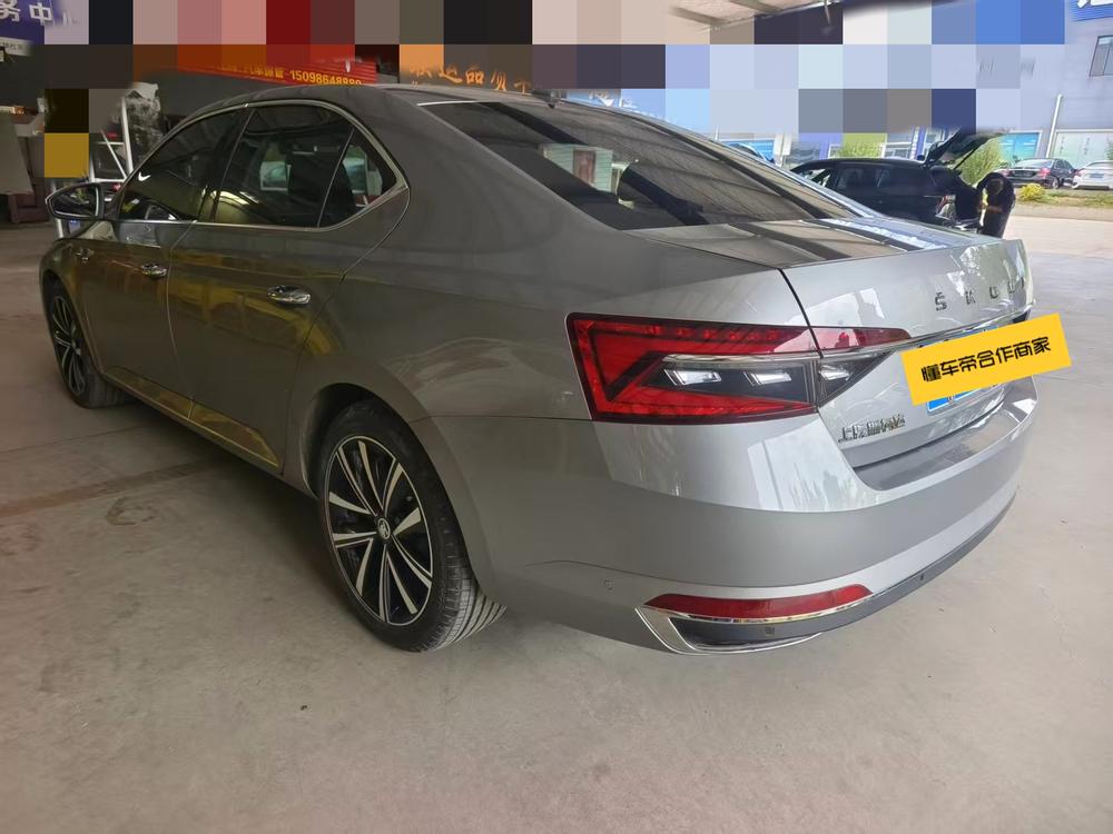 Skoda Superb