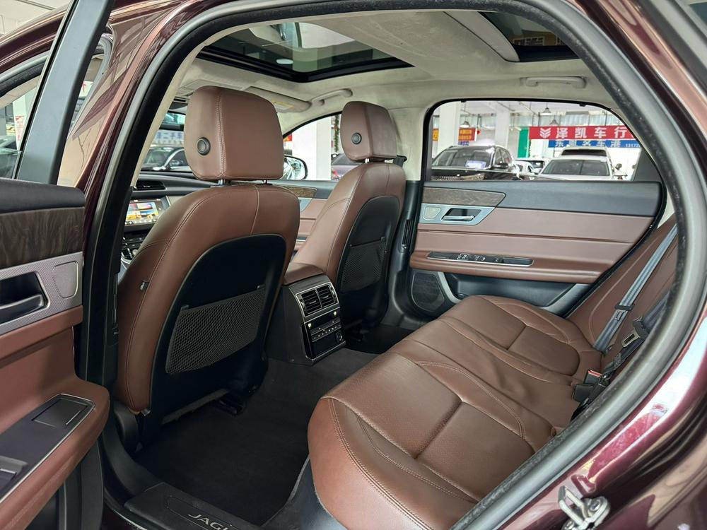 Jaguar Jaguar XFL
