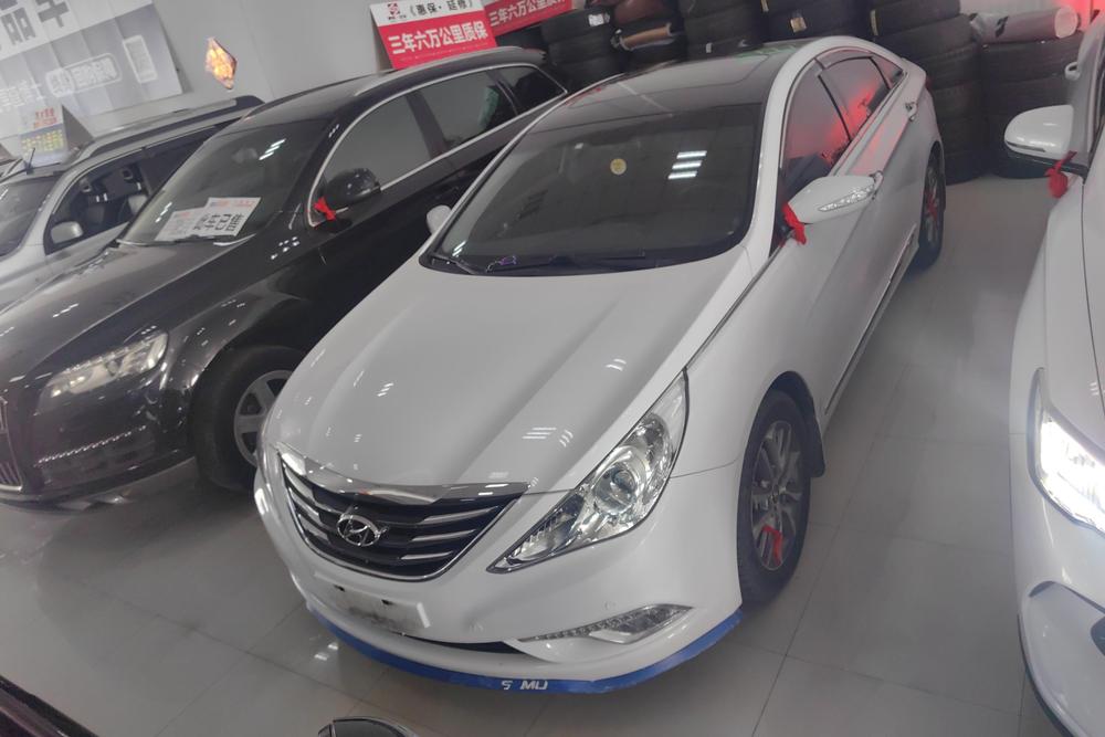 Hyundai Sonata YF