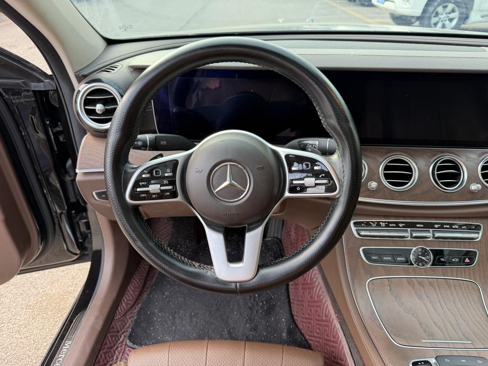 Mercedes-Benz Mercedes-Benz E-Class