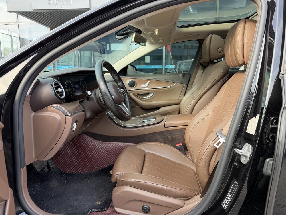 Mercedes-Benz Mercedes-Benz E-Class