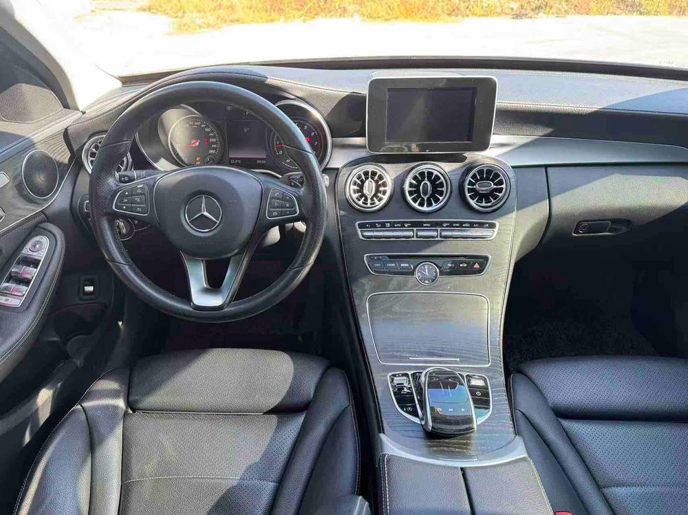Mercedes-Benz Mercedes-Benz C-Class