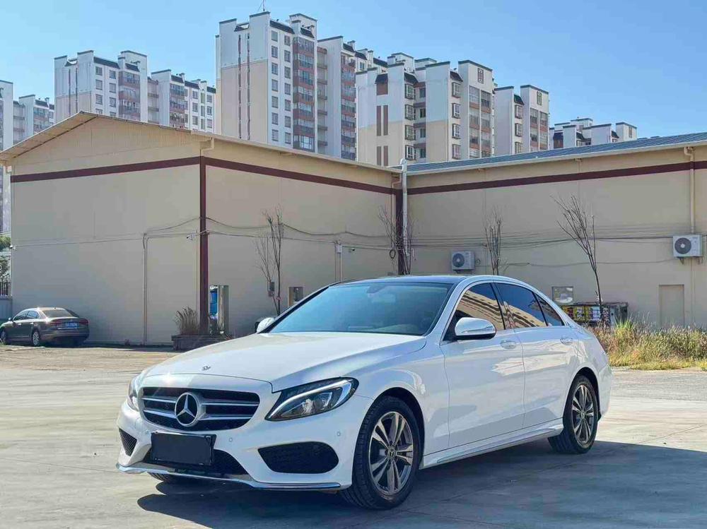 Mercedes-Benz Mercedes-Benz C-Class