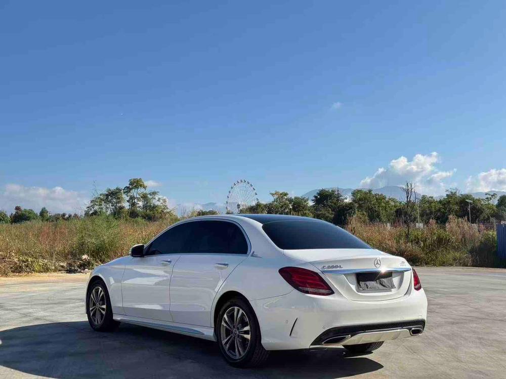 Mercedes-Benz Mercedes-Benz C-Class