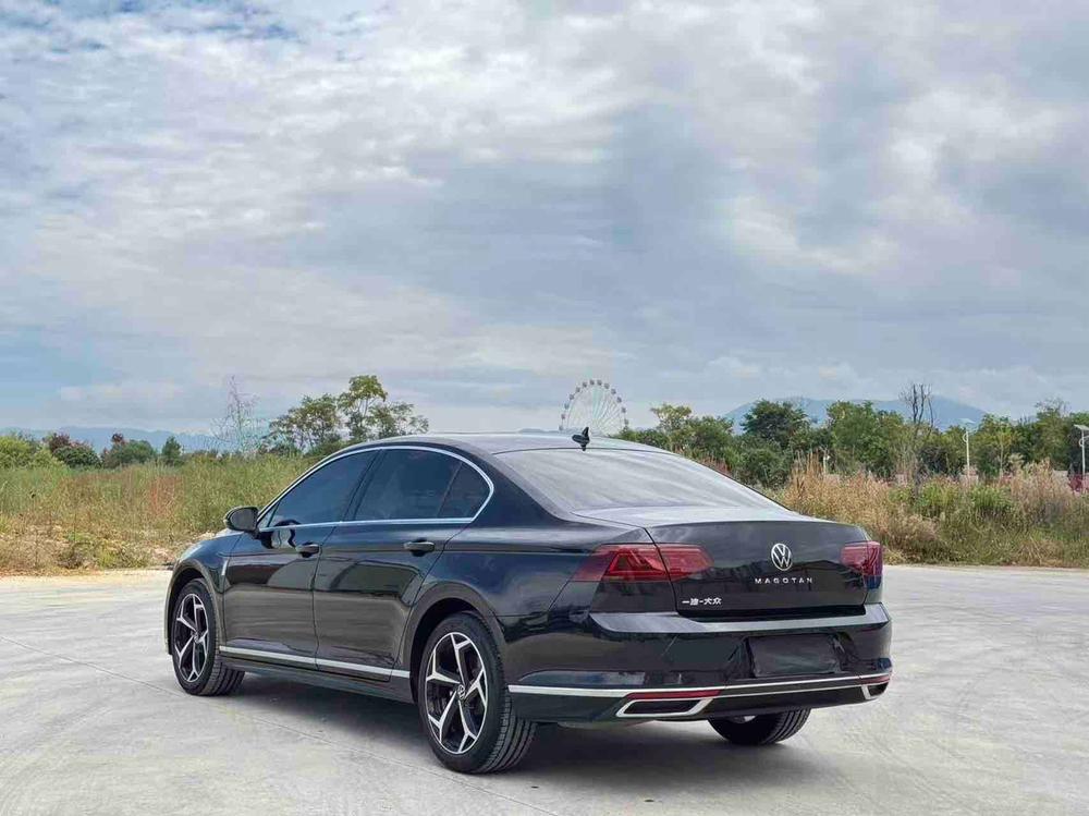 Volkswagen Magotan