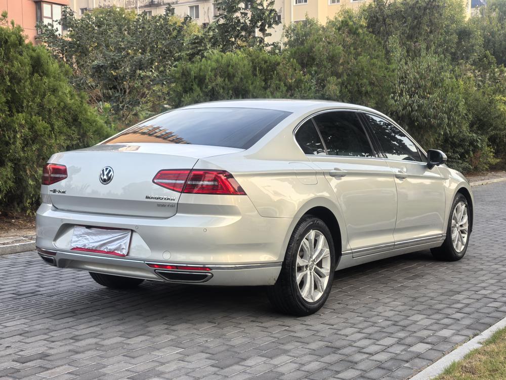Volkswagen Magotan